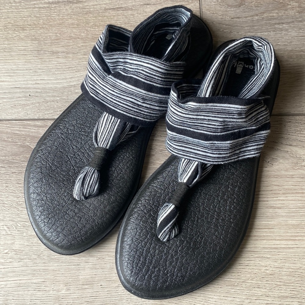 Sanuk Yoga Mat Sandals